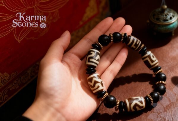 DB-25-003-04-scaled-1.jpg Gray Dzi Beads